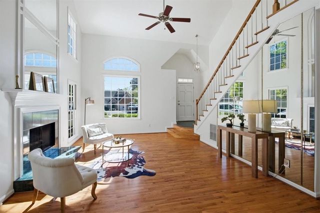 220 Ridge Point Court, Alpharetta, GA 30022