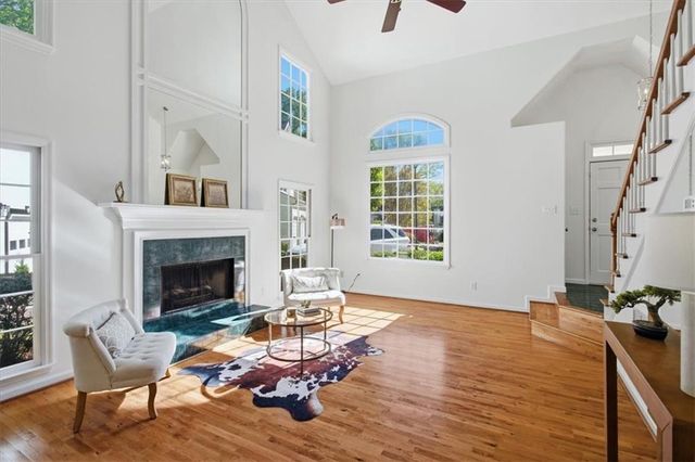 220 Ridge Point Court, Alpharetta, GA 30022