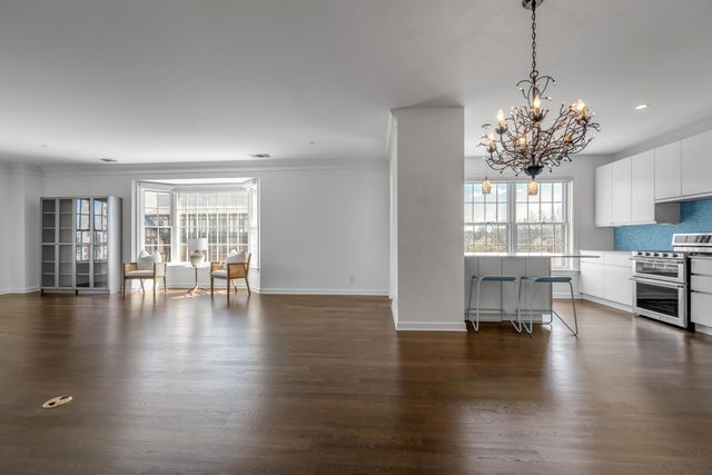 111 Woodland Avenue 302, Lexington, KY 40502