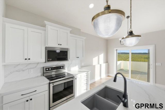 212 St. Andrews Loop, Malvern, IA 51551