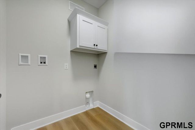 212 St. Andrews Loop, Malvern, IA 51551