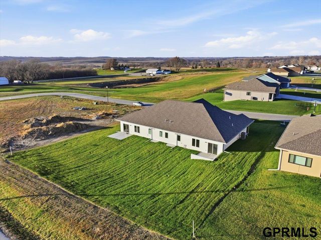 212 St. Andrews Loop, Malvern, IA 51551