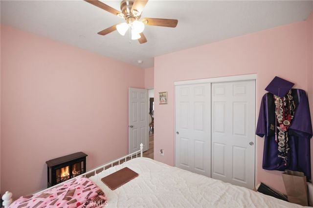 7180 Solano Road, Phelan, CA 92371