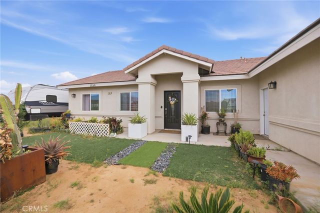 7180 Solano Road, Phelan, CA 92371