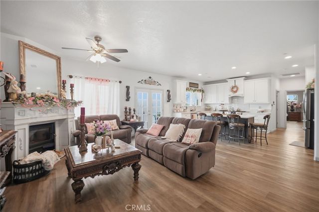 7180 Solano Road, Phelan, CA 92371