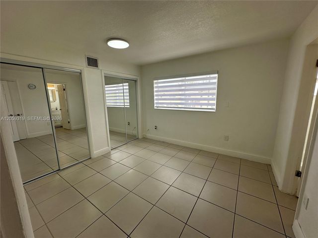 3855 SW 79th Ave 27, Miami, FL 33155