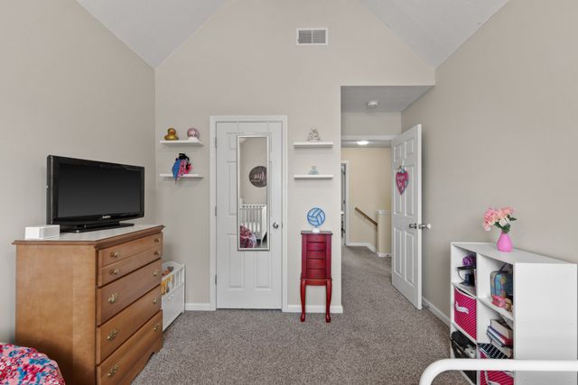 102 Williamsburg Dr, White House, TN 37188