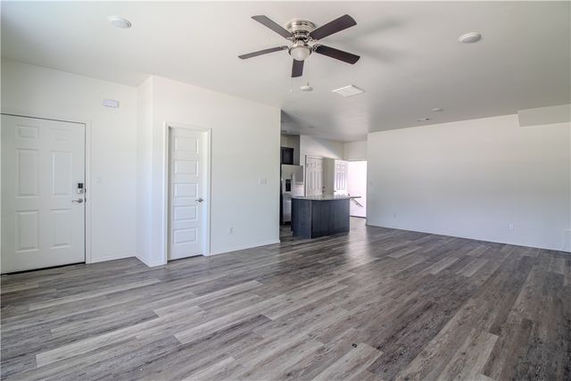 803 S Rupple Road 2, Fayetteville, AR 72704