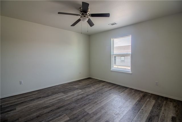 803 S Rupple Road 2, Fayetteville, AR 72704