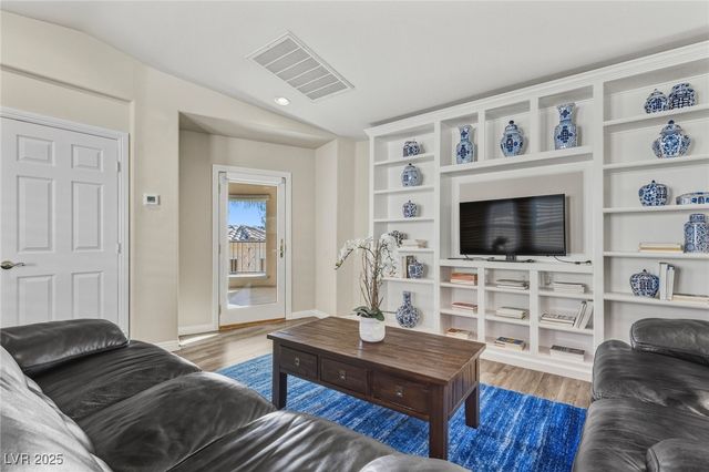 12005 Whitehills Street, Las Vegas, NV 89141