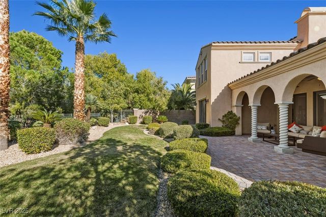 12005 Whitehills Street, Las Vegas, NV 89141