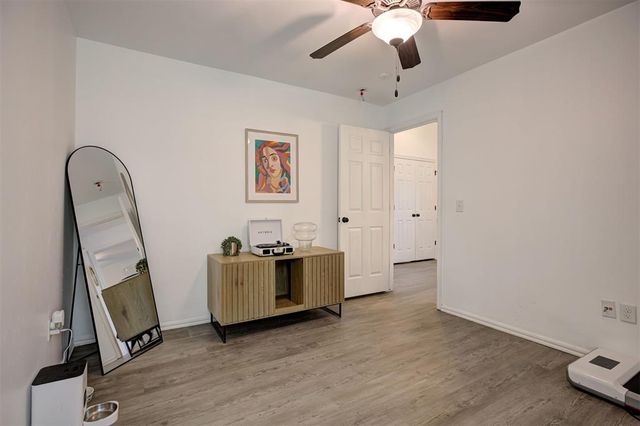 12601 Heritage Oaks Drive, Oklahoma City, OK 73120