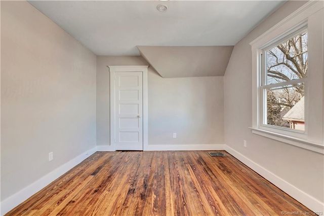 22 Hubinger Street 3, New Haven, CT 06511