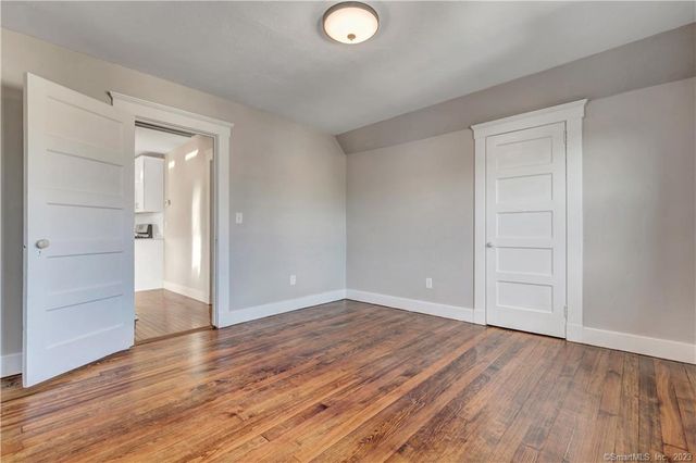 22 Hubinger Street 3, New Haven, CT 06511