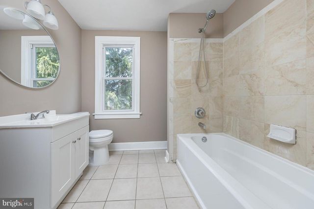 127 HEMLOCK AVE, Laurel Springs, NJ 08021