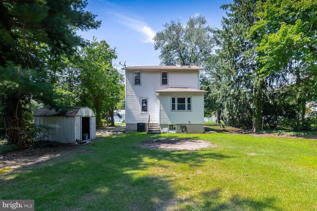 127 HEMLOCK AVE, Laurel Springs, NJ 08021