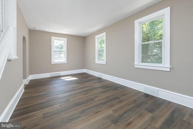 127 HEMLOCK AVE, Laurel Springs, NJ 08021
