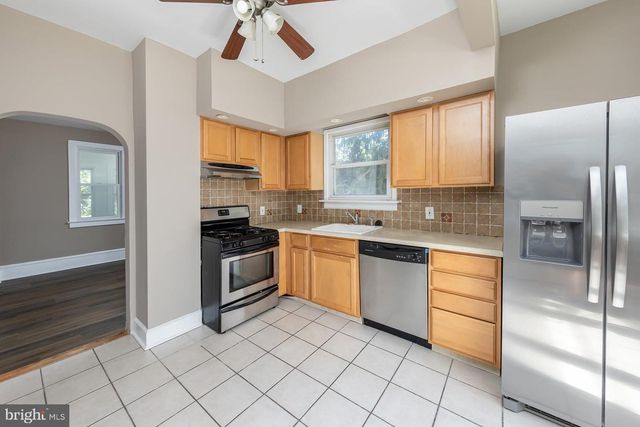 127 HEMLOCK AVE, Laurel Springs, NJ 08021