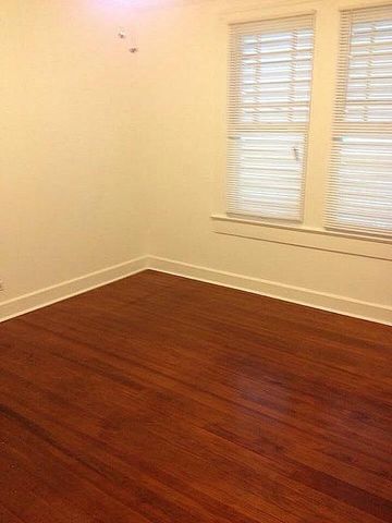 4027 Avenue R, Galveston, TX 77550