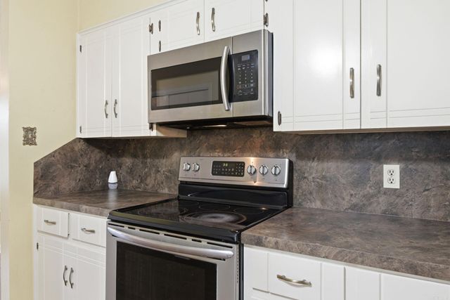 506 Parkway Place Drive, Little Rock, AR 72211