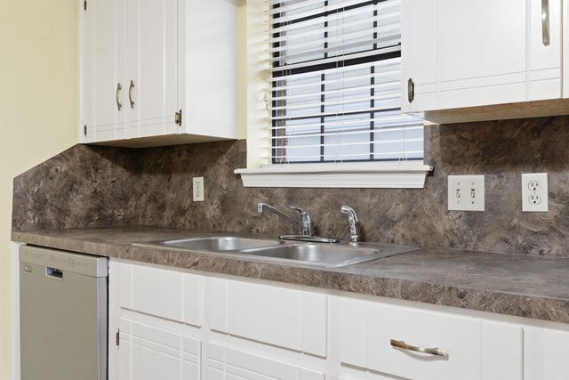 506 Parkway Place Drive, Little Rock, AR 72211