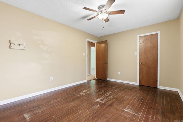 506 Parkway Place Drive, Little Rock, AR 72211