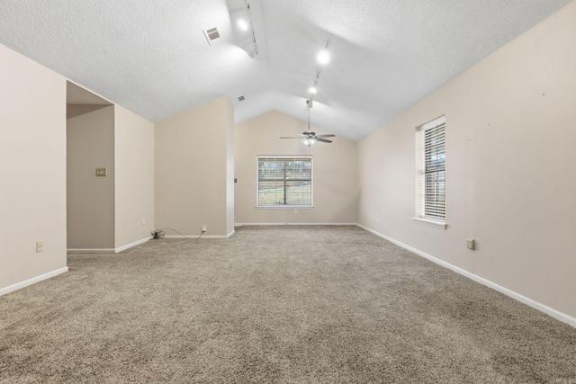 506 Parkway Place Drive, Little Rock, AR 72211