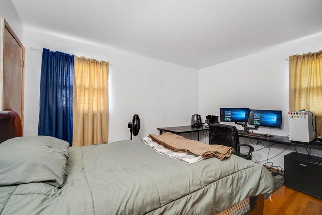 5954 S Indiana AVENUE, Cudahy, WI 53110