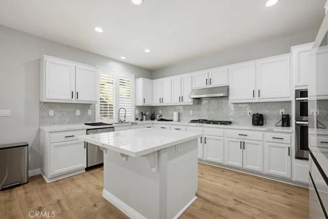 10973 Marygold, Corona, CA 92883