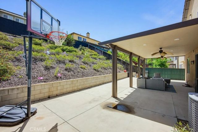 10973 Marygold, Corona, CA 92883
