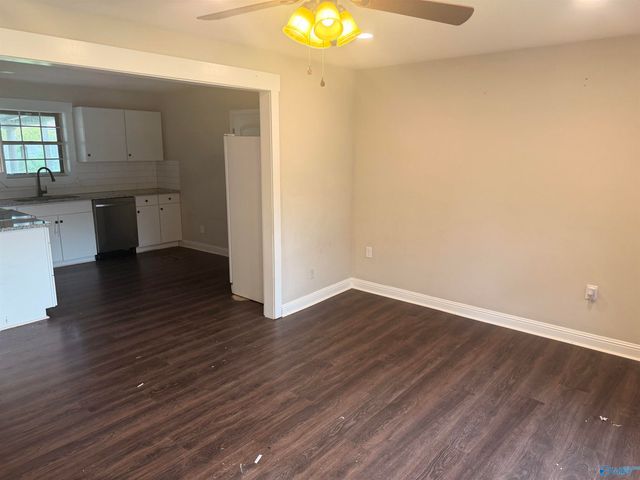 1301 Pennylane SE, Decatur, AL 35601