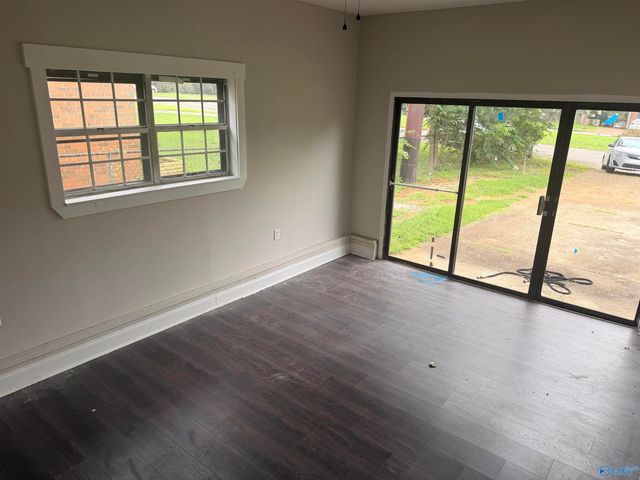 1301 Pennylane SE, Decatur, AL 35601