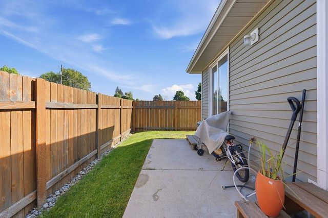 7125 N Crestline St, Spokane, WA 99217