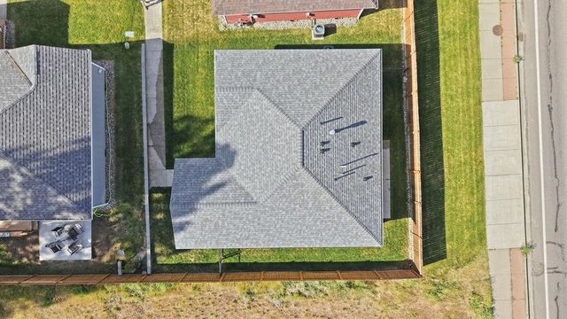7125 N Crestline St, Spokane, WA 99217