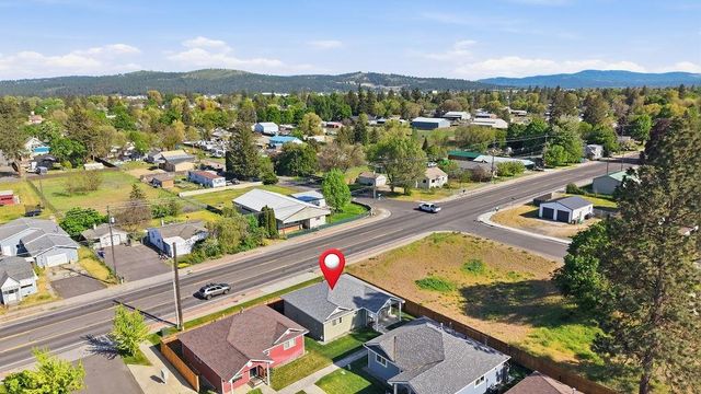 7125 N Crestline St, Spokane, WA 99217