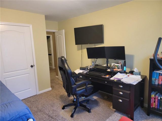 738 Round Tree Court, Lawrenceville, GA 30045