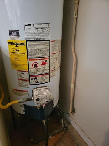 738 Round Tree Court, Lawrenceville, GA 30045