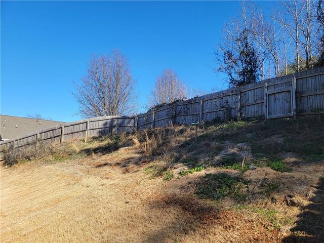 738 Round Tree Court, Lawrenceville, GA 30045