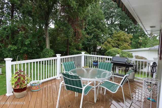 1624 Mount Everest Lane, Toms River, NJ 08753
