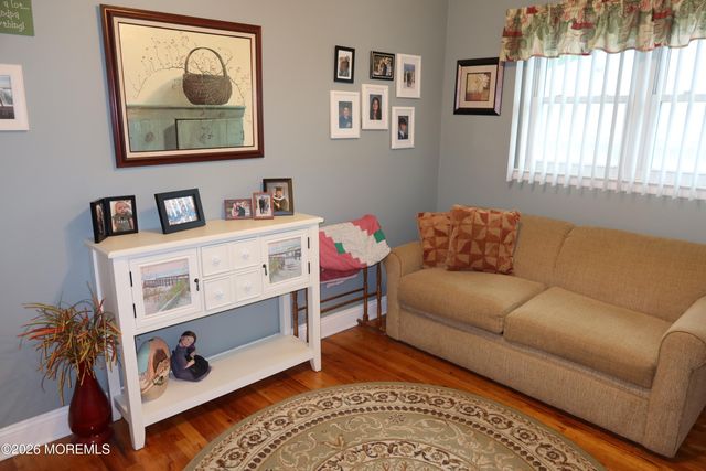 1624 Mount Everest Lane, Toms River, NJ 08753