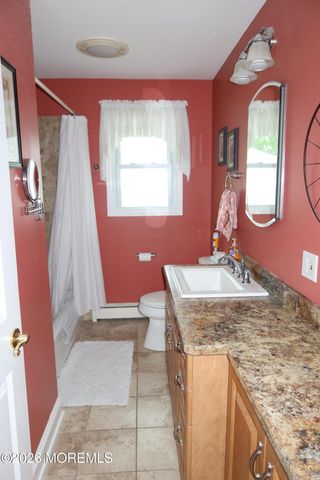 1624 Mount Everest Lane, Toms River, NJ 08753