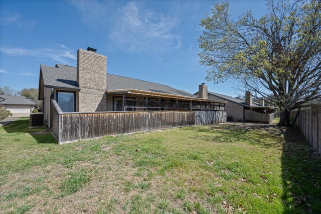 2012 Verbena DR, Austin, TX 78750