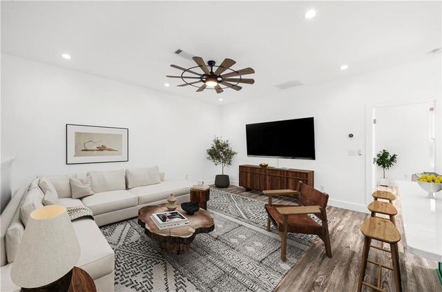 1871 Dyer Circle, Atlanta, GA 30341