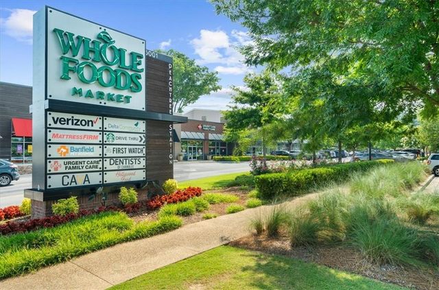 1871 Dyer Circle, Atlanta, GA 30341