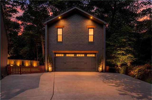 1871 Dyer Circle, Atlanta, GA 30341