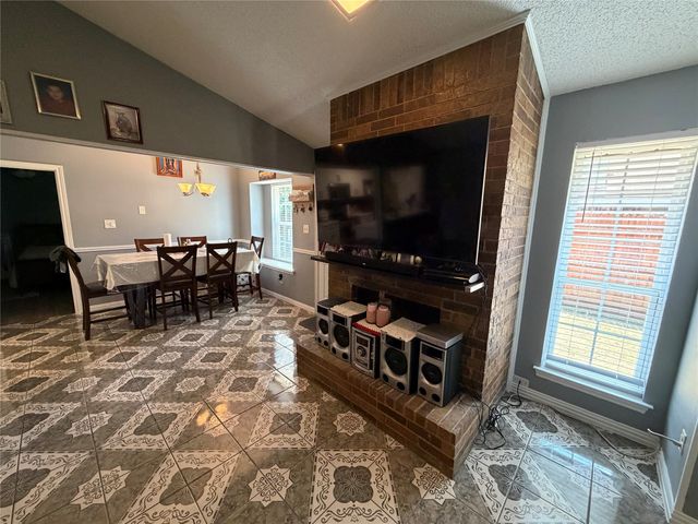 2309 Scott Mill Circle, Carrollton, TX 75006
