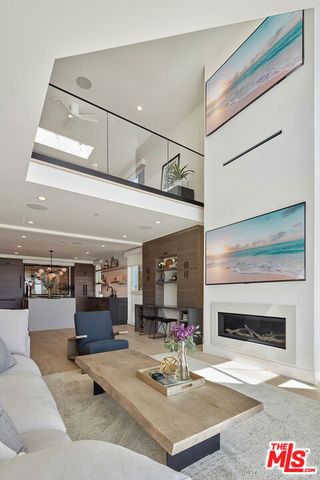 4403 Ocean Front Walk 205, Marina Del Rey, CA 90292