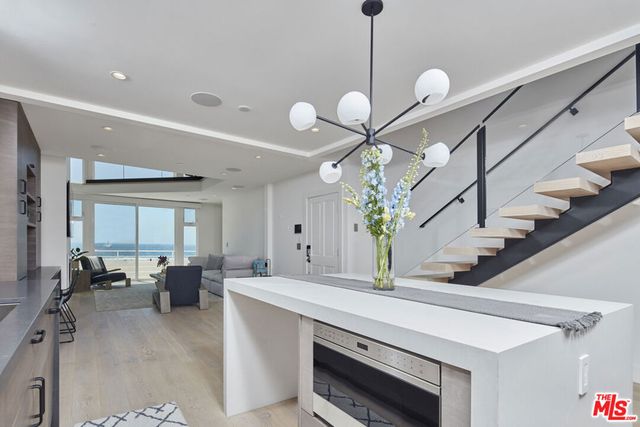4403 Ocean Front Walk 205, Marina Del Rey, CA 90292
