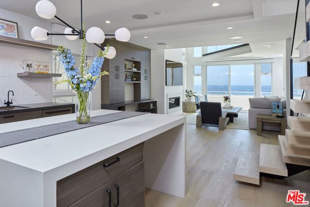 4403 Ocean Front Walk 205, Marina Del Rey, CA 90292