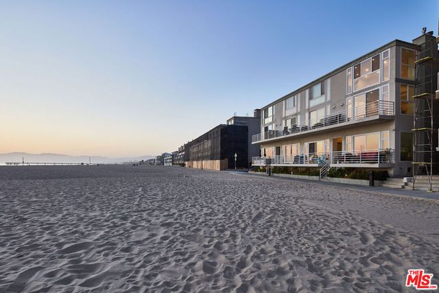 4403 Ocean Front Walk 205, Marina Del Rey, CA 90292